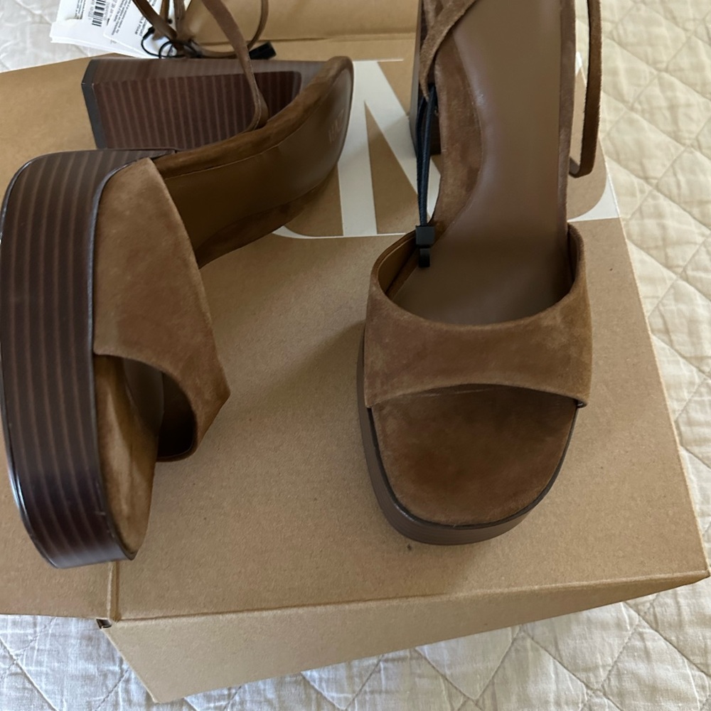NWT Zara Women's Brown Suede Sandals - Picture 4 of 5